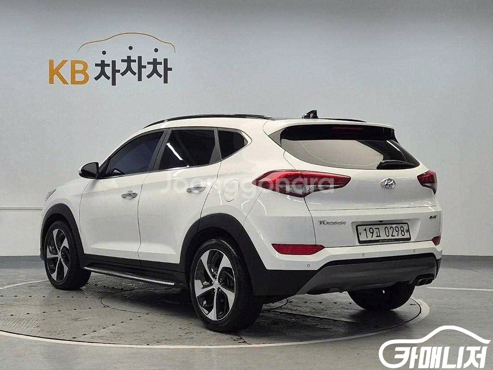 [현대]올뉴투싼 디젤 2.0 2WD 프리미엄 (5인승)--1