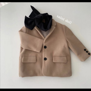 세인트돌 베이지코트 m사이즈입니다