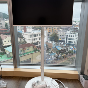 삼성 LED 모니터 S32DM703U(설치후 미사용)
