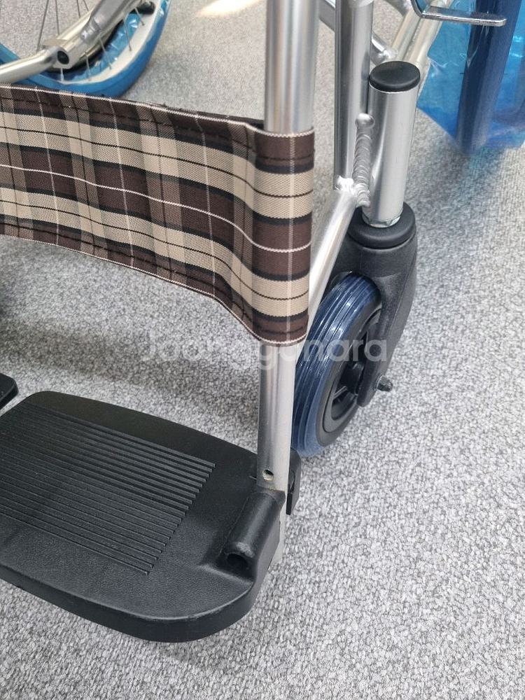 경량 국산 수동훨체어--2