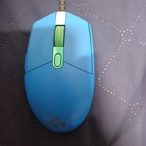 로지텍 G102