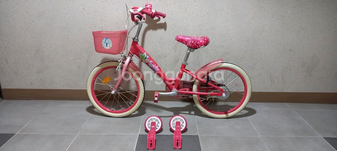 최고급 명품 초경량 패션 자전거 바비. 수도권 전철역--2