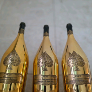 아르망디 매그넘 1.5L 공병팝니다
