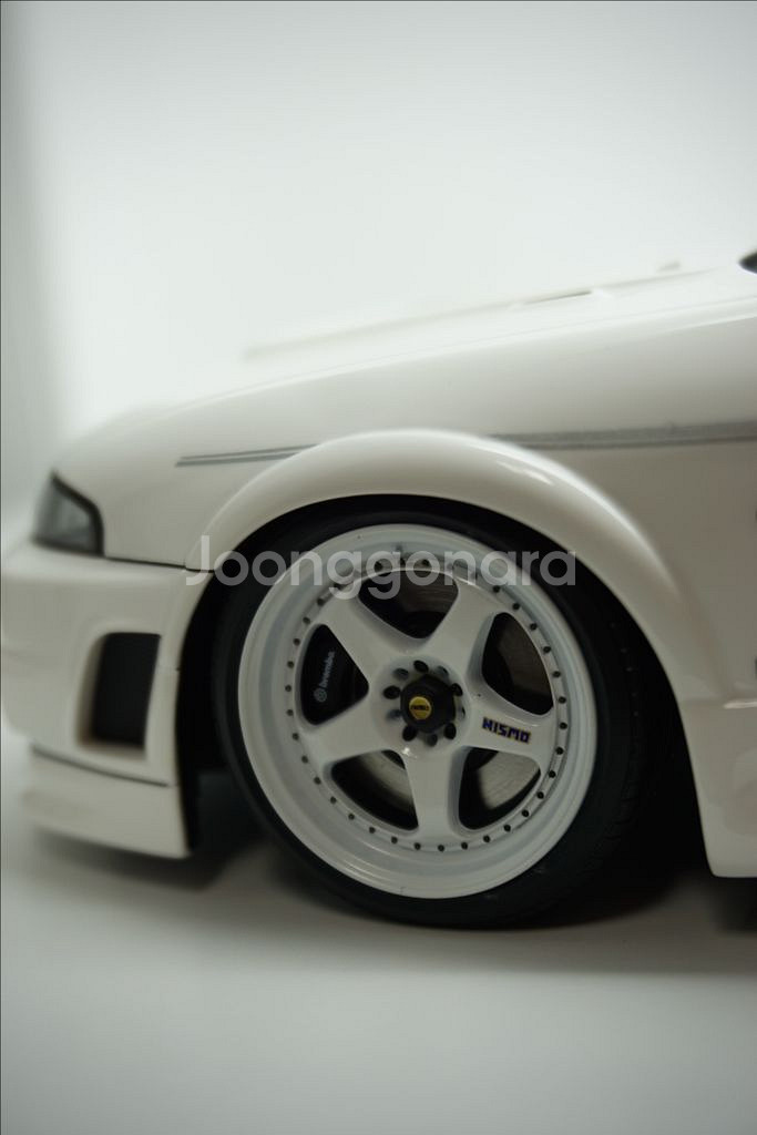 1:18 이그니션 R33팝니다--6