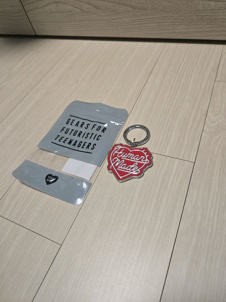 휴먼 메이드 HUMAN MADE 하트 키링--1