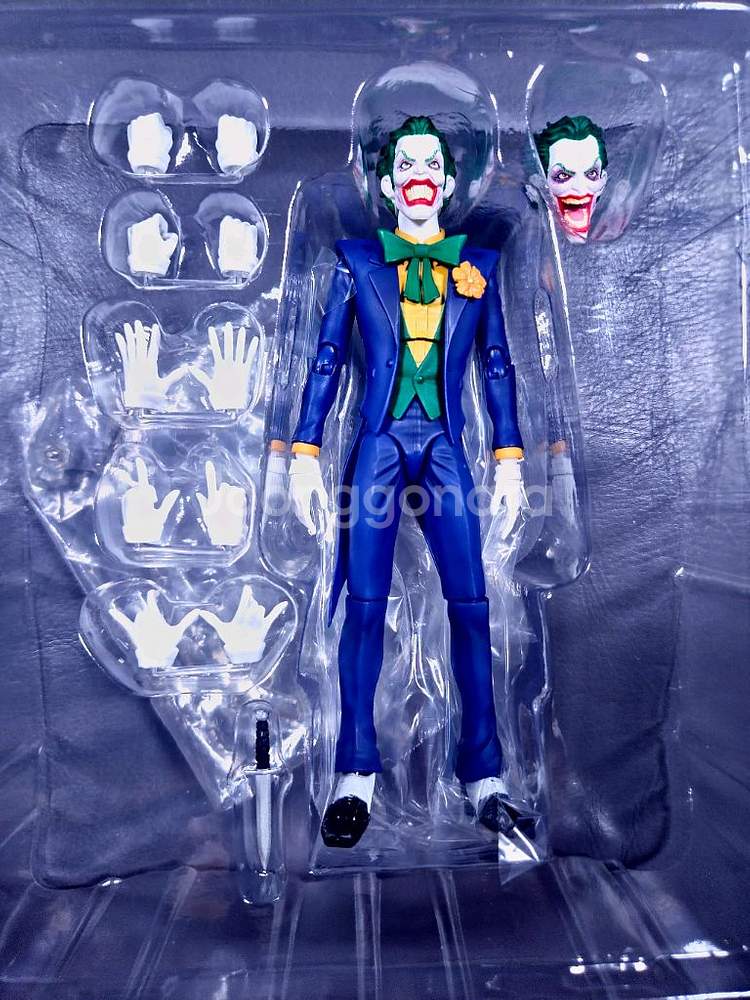 마펙스 / MAFEX / 조커 HUSH VER.--1