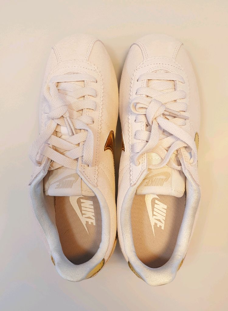 [새상품] 나이키 팬텀 코르테즈 SE 벨벳 메탈릭골드7--2