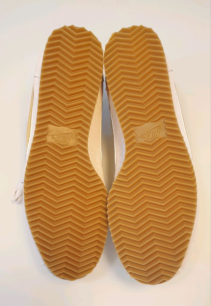 [새상품] 나이키 팬텀 코르테즈 SE 벨벳 메탈릭골드7--5