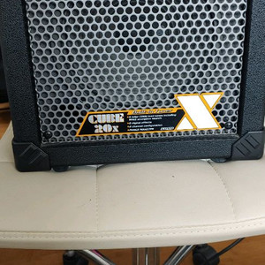 앰프스피커롤랜드20X