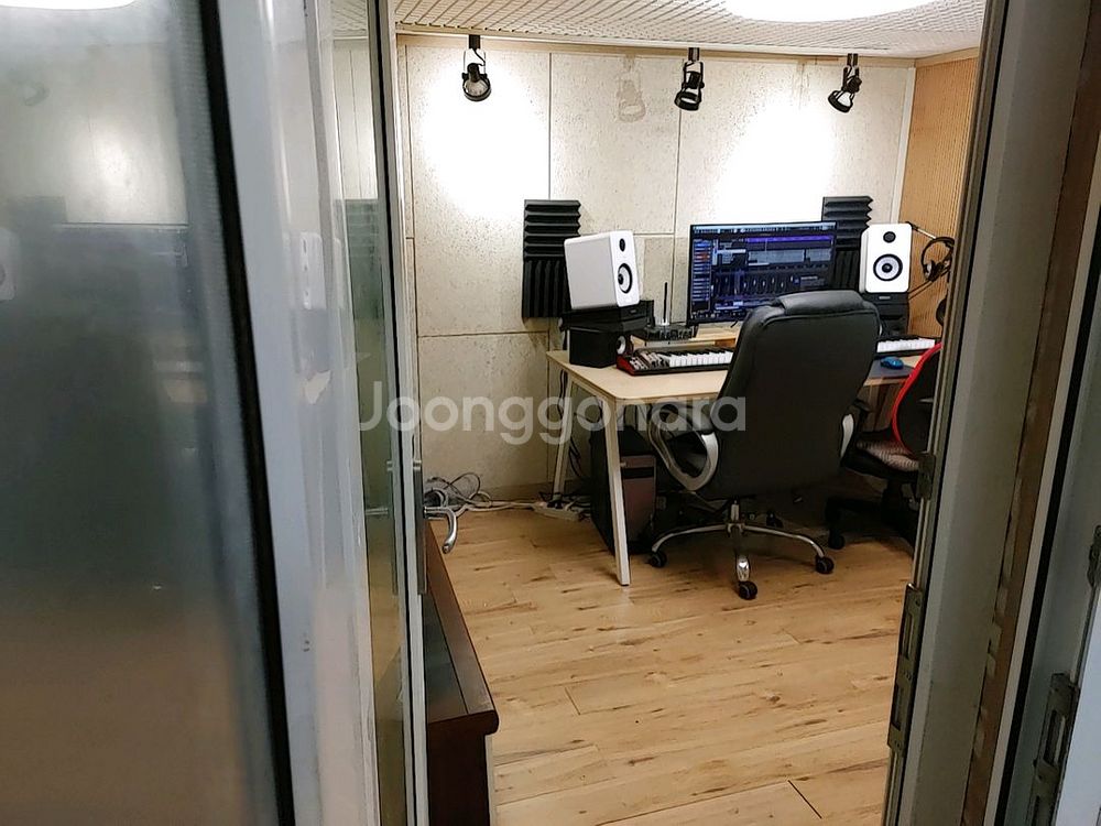 모든악기,보컬연습,녹음작업가능한 더블 방음부스 팝니다!--0