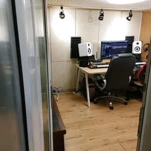 모든악기,보컬연습,녹음작업가능한 더블 방음부스 팝니다!