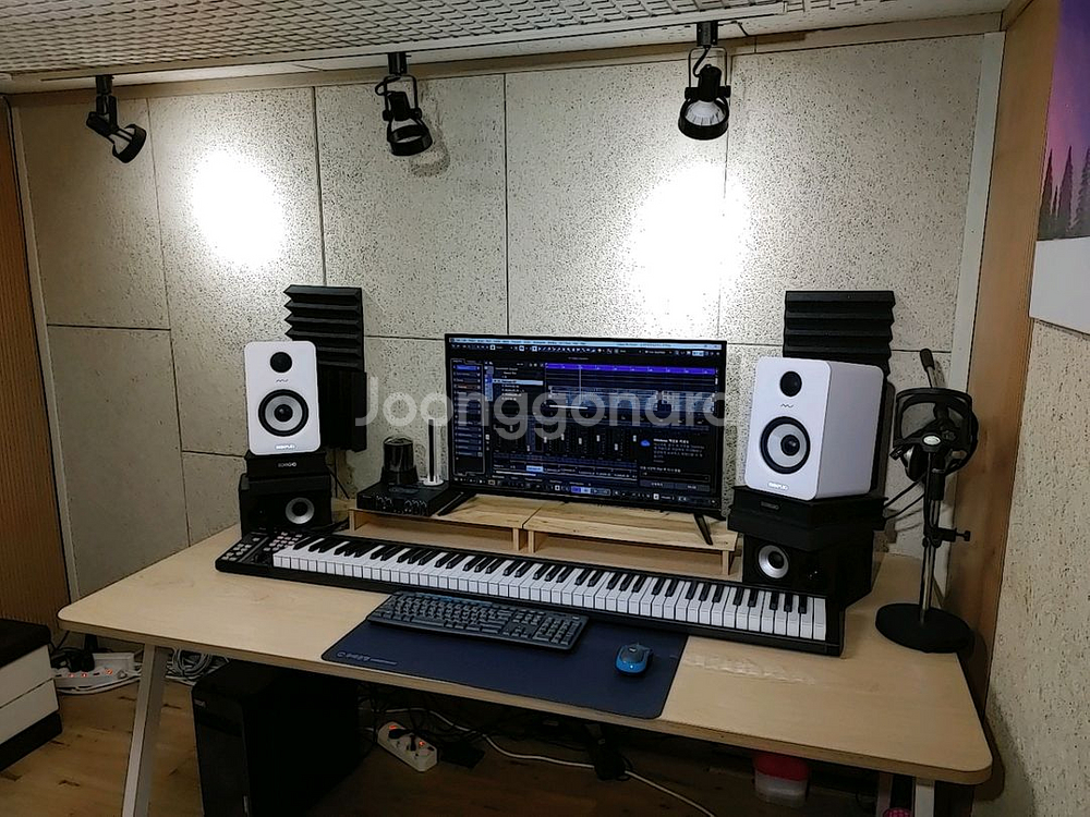 모든악기,보컬연습,녹음작업가능한 더블 방음부스 팝니다!--1