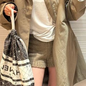 <새상품> 샤넬 스트링 백팩 그레이