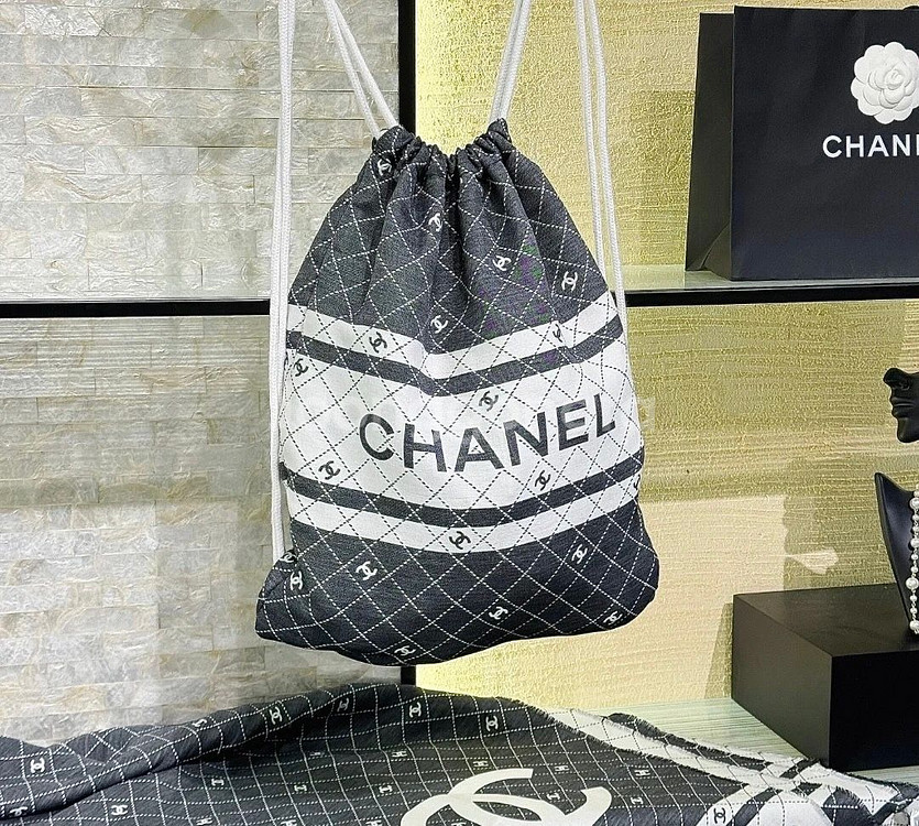 <새상품> 샤넬 스트링 백팩 그레이--1