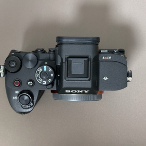 소니 A7R5 미러리스 판매 합니다.