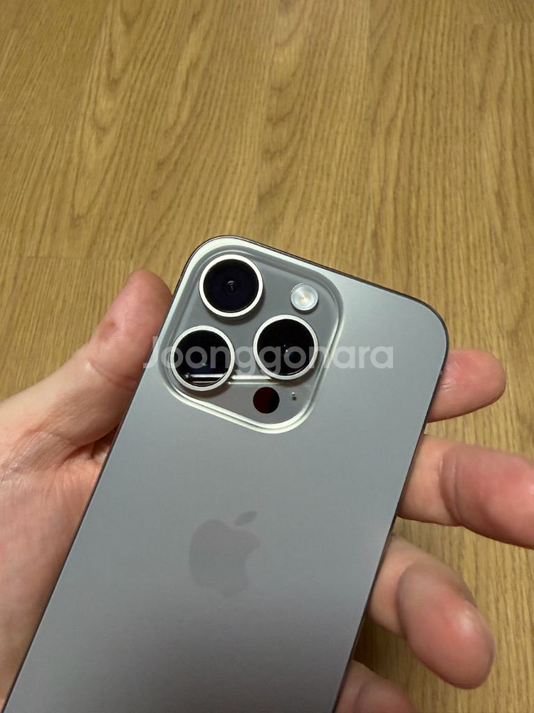 아이폰15 프로 256GB 실버--9