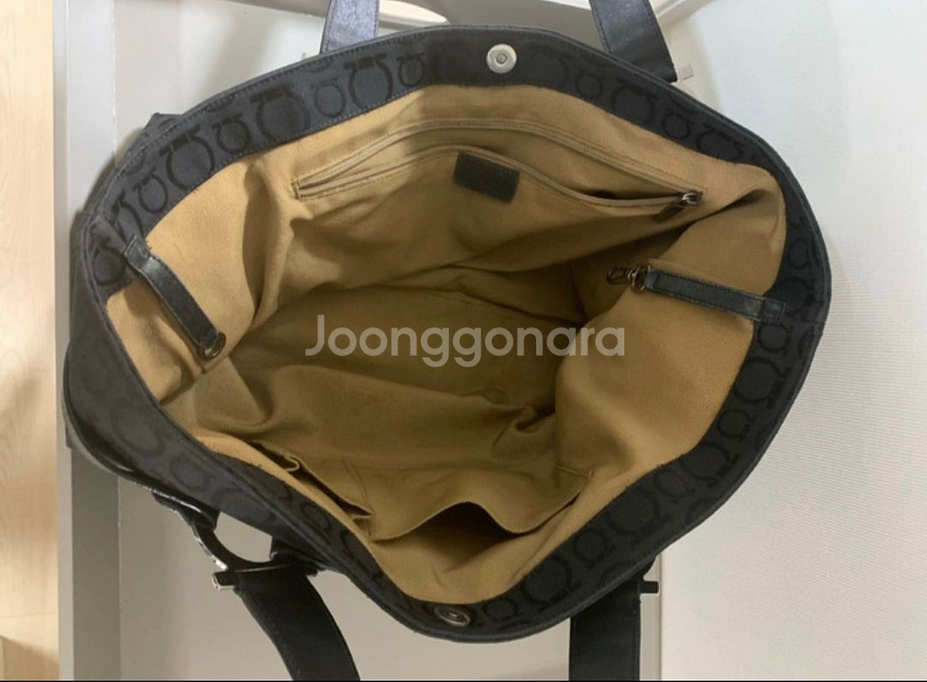 페라가모 간치니 숄더백 페레가모 가방--6