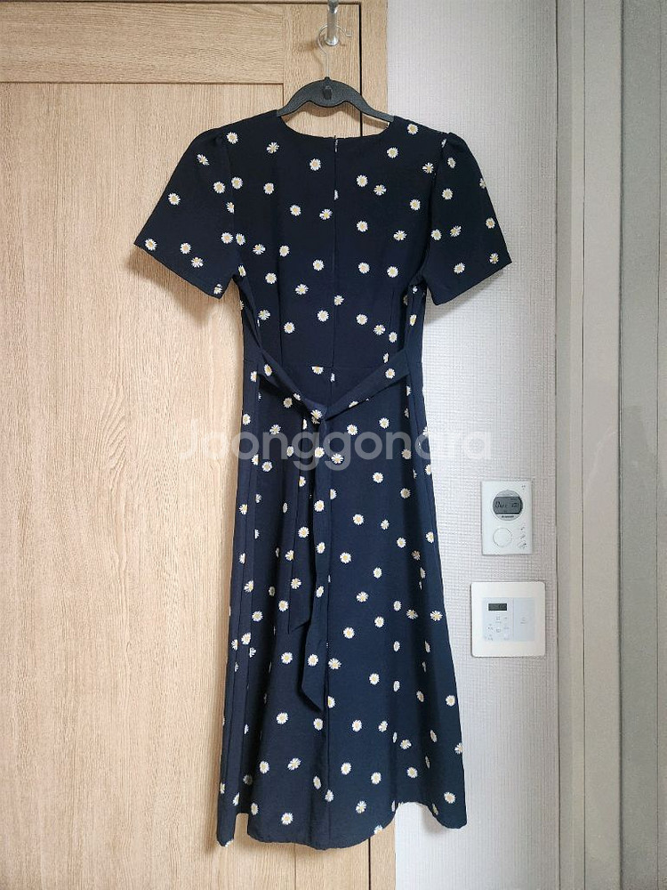 네이비 꽃프린트 롱원피스--3