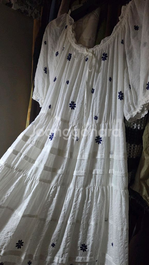 써스데이아일랜드 원피스 새상품 s사이즈--4