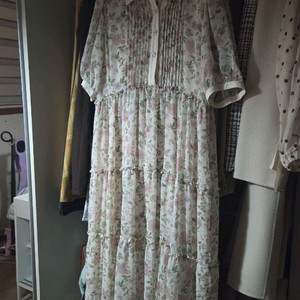 써스데이아일랜드 원피스 새상품 s 사이즈