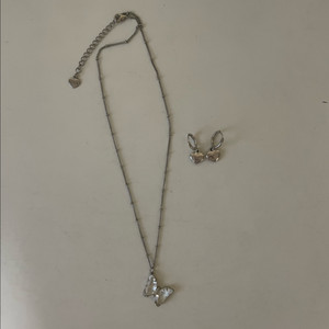 나비목걸이 & 하트 귀걸이 세트