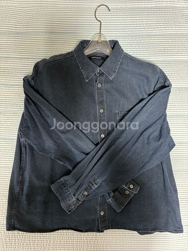 [3]해칭룸 크롭 셔츠 워시드 딥블루 컬러 팝니다.--1