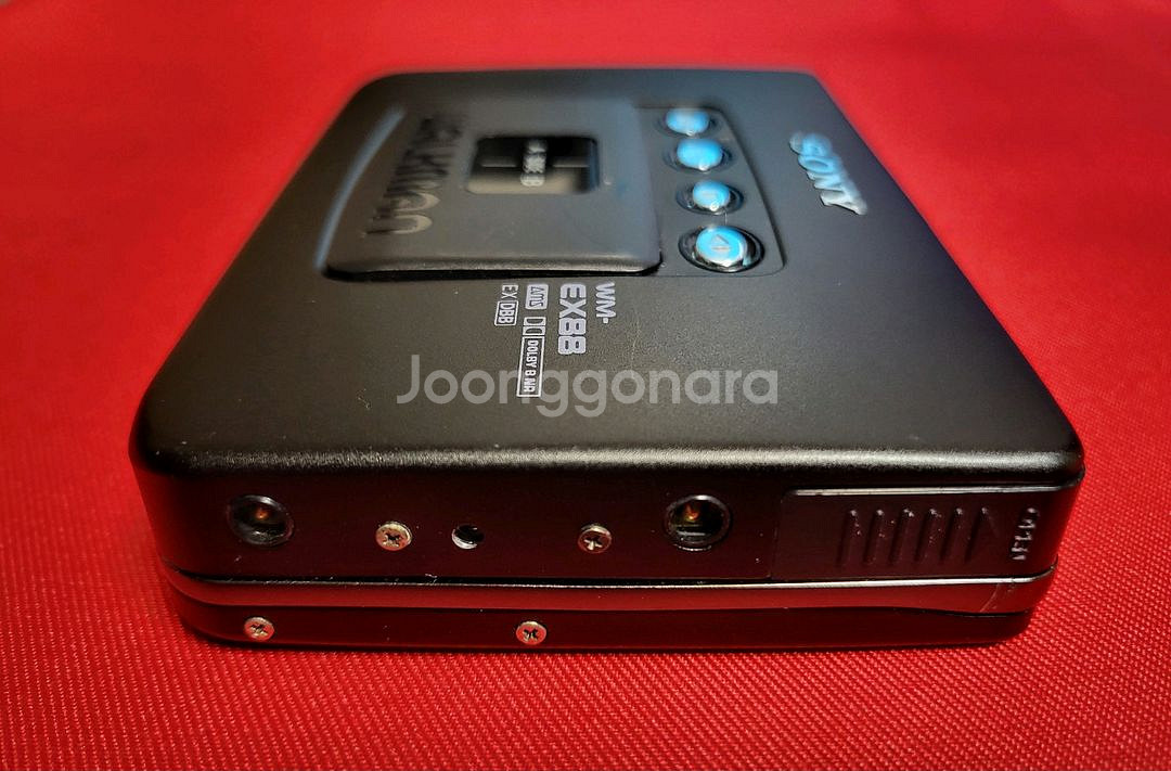 소니워크맨 WM-EX88 블랙 깨끗한 정상작동품--4