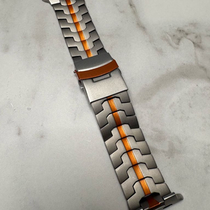 애플워치 티타늄 스트랩