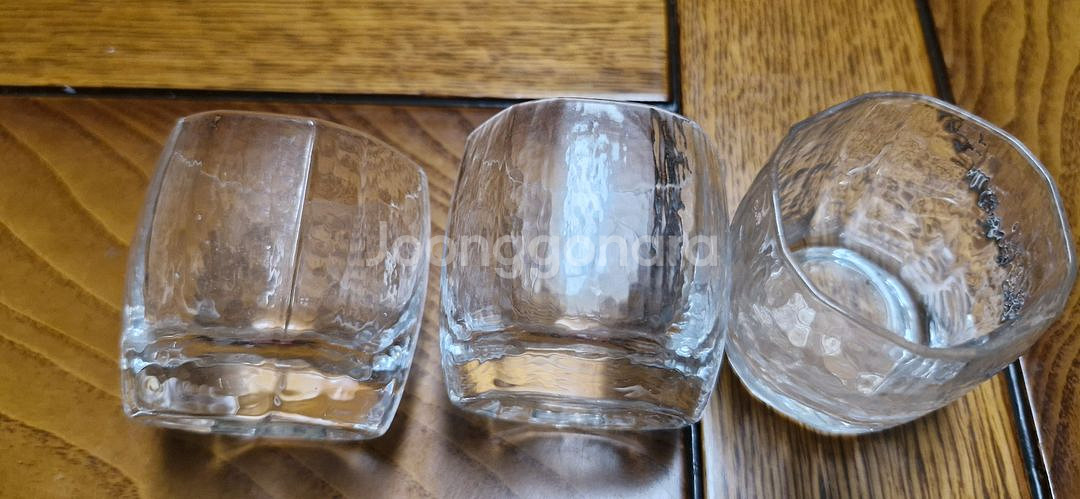 반투명 소주잔 3개--2