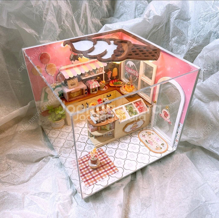 [38번] DIY 미니어처하우스 완성품 (LED)--1