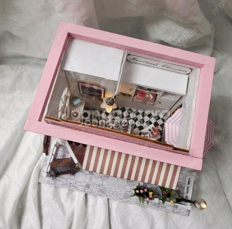 [44번] DIY 미니어처하우스 완성품 (LED,오르골--8