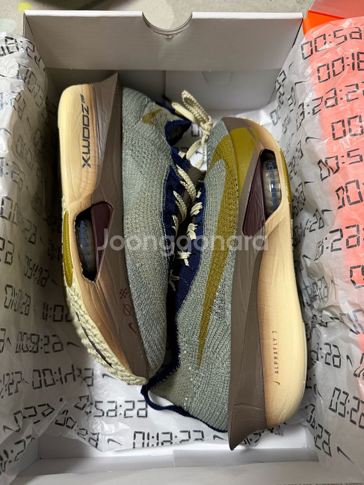 나이키 알파플라이3 265--1