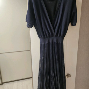 마인 번아웃 튤블록 니트 드레스 팝니다