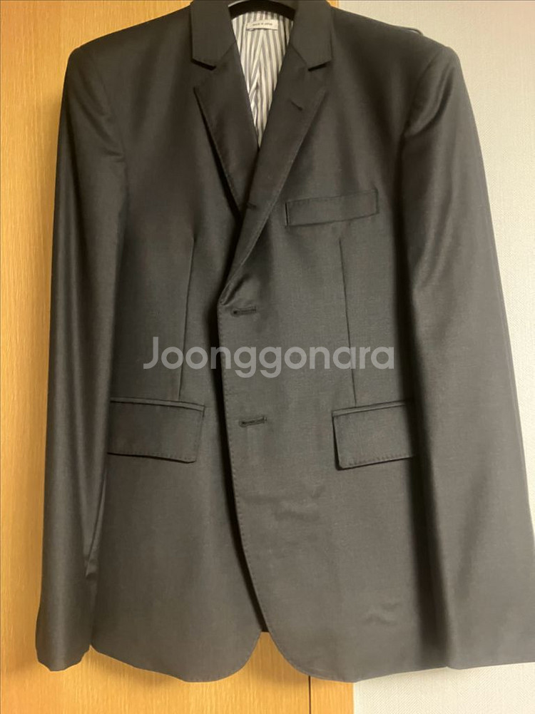 톰브 수트 및 체크셔츠 1사이즈--3