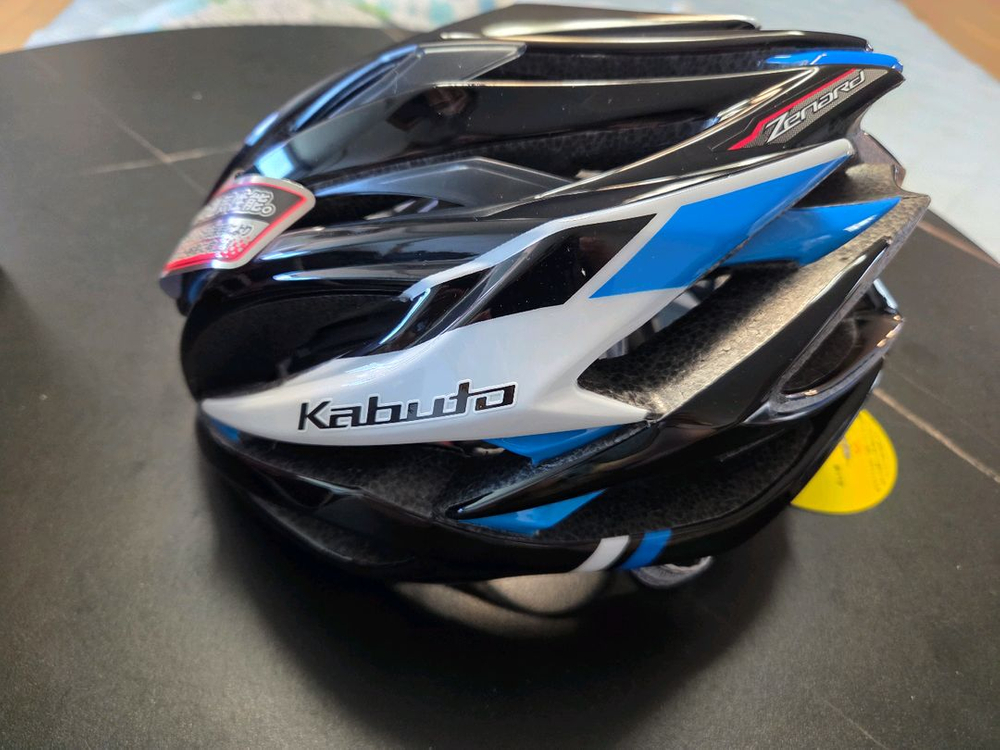 카부토 제나드 자전거헬멧 새제품 이미지