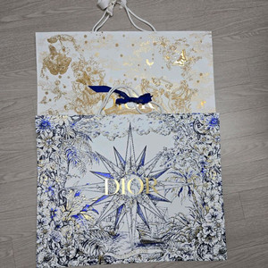 디올 홀리데이쇼핑백 대형 미사용 6451