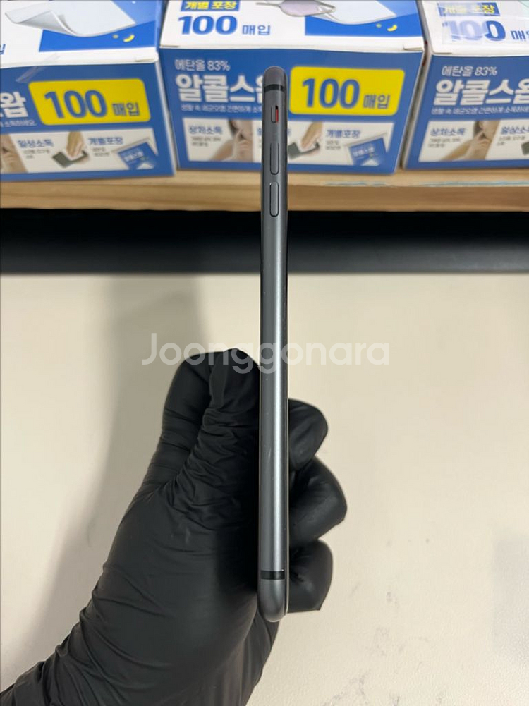 아이폰8플러스 64G 그레이 S급!--5