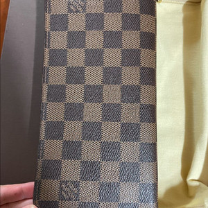 루이비통 다미에 장니갑