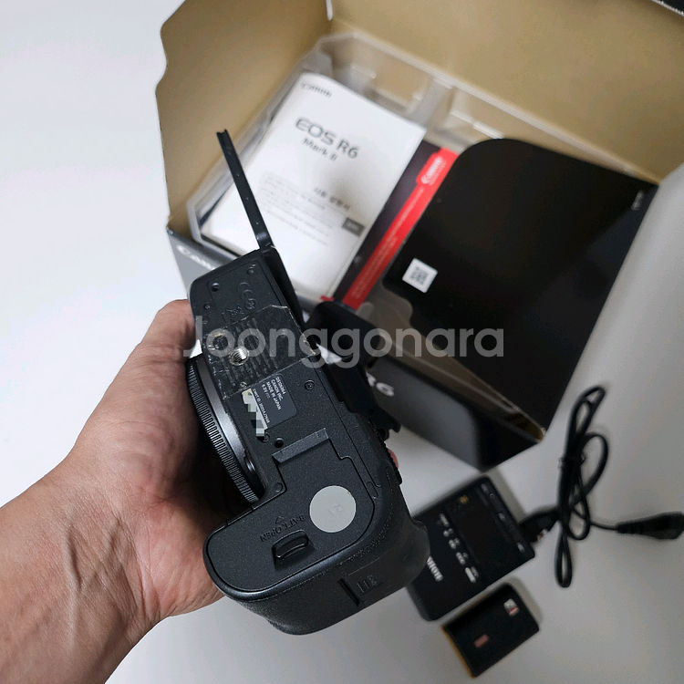 캐논 EOS R6 Mark II 풀박스--2