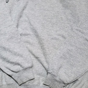 미카엘라버거 맨투맨