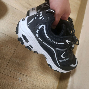 중고운동화270