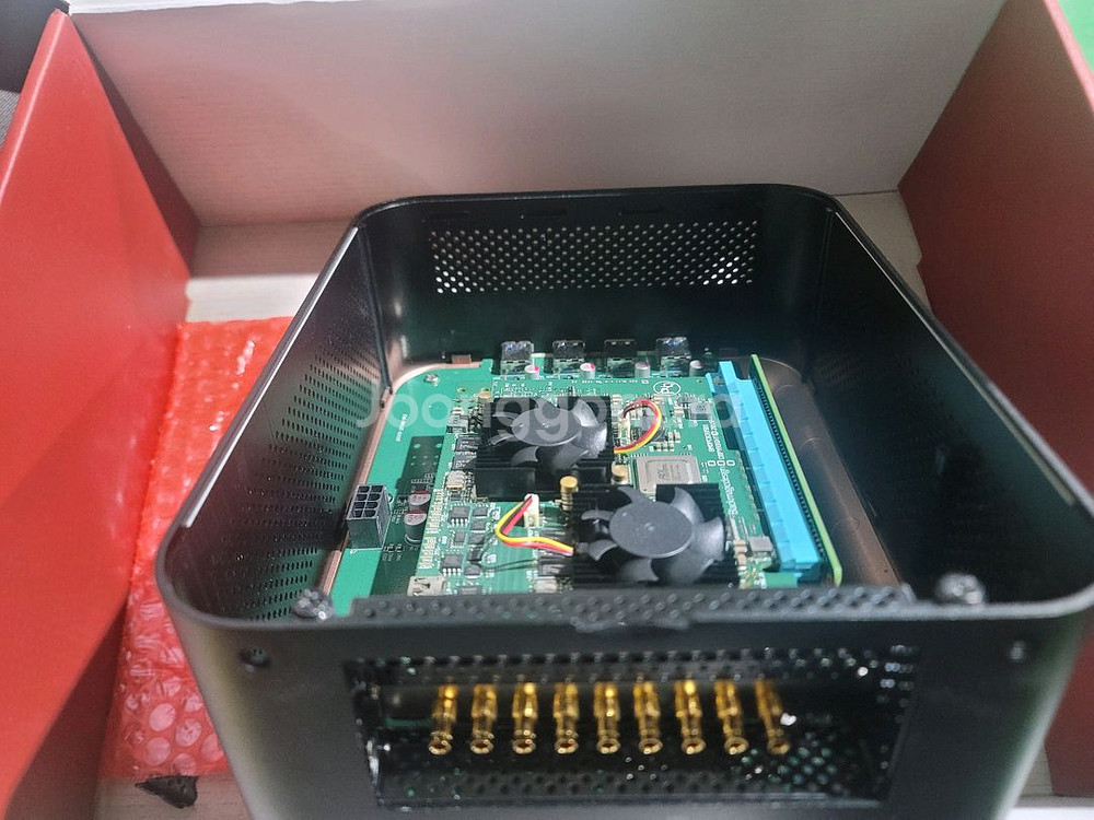 덱링크쿼드2 + zotac amp box mini--1
