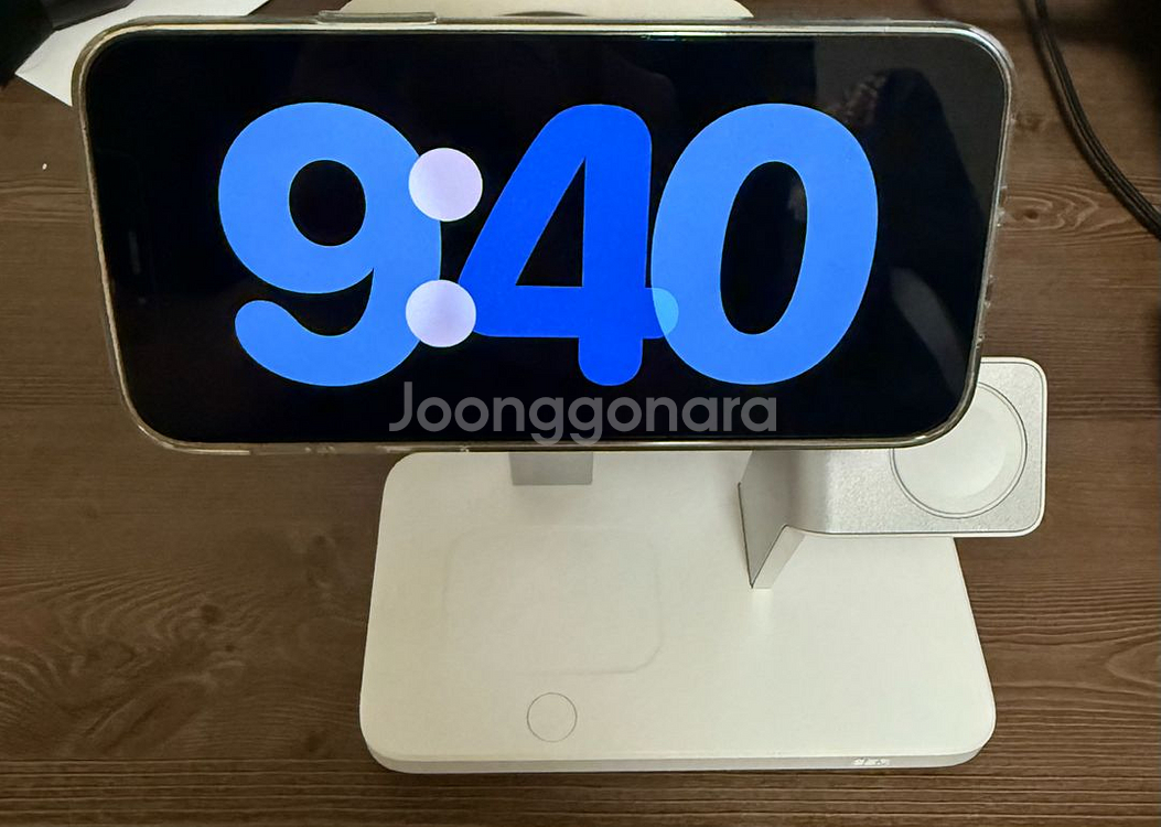 ESR 3in1 MFM 25W 맥세이프 충전기--4