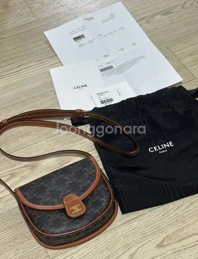 셀린느 트리옹프 베사체 미니백--2