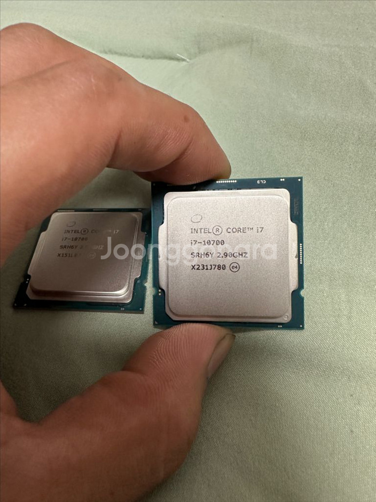 i7-10700 CPU 판매합니다--2