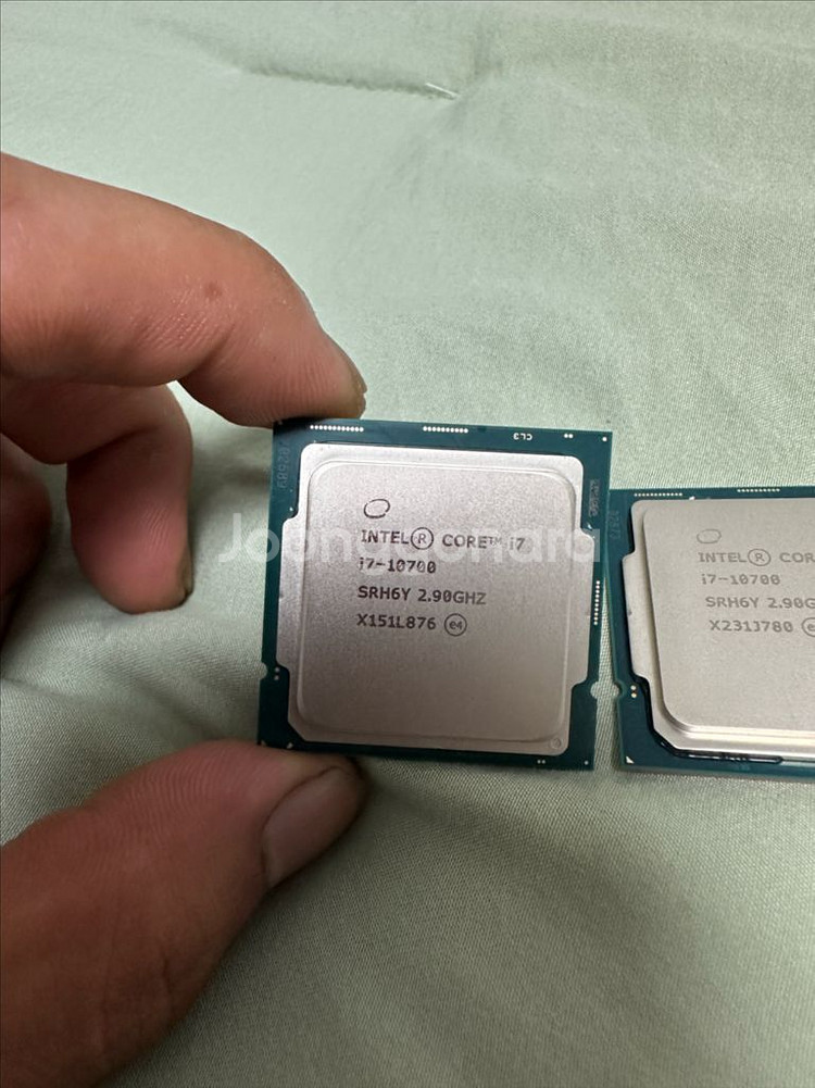 i7-10700 CPU 판매합니다--1