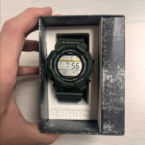 지샥 G-SHOCK 국방색 우레탄 시계