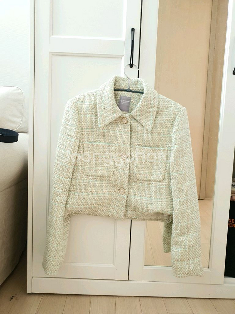 에잇세컨즈 트위드 크롭 자켓 S--1