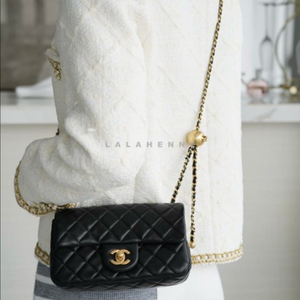 샤넬 램스킨 골드볼 쁘띠삭