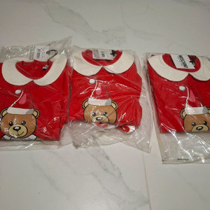 (새제품) 모스키노 키즈 의류 면세품 3.5만 판매